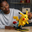 Pikachu and Poké Ball - Lego Pokemon 72152